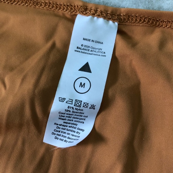 NWOT Balance Athletica Dancer Wrap Top - Picture 4 of 5